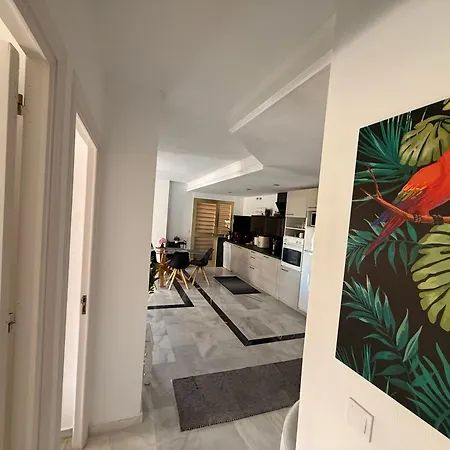 Playa Dona Sofia Bella Апартаменты *