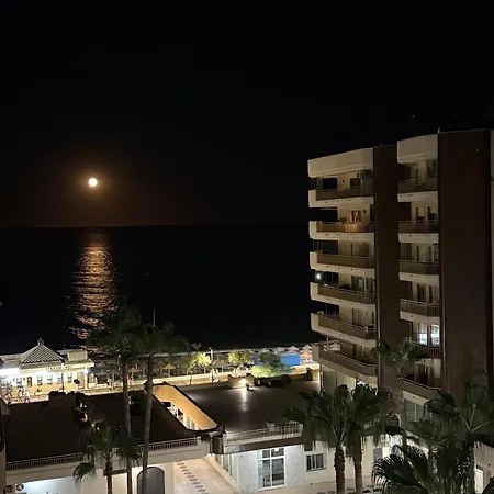 Playa Dona Sofia Bella * 푸엔히롤라
